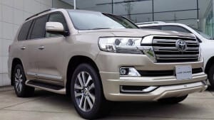 2015 Landcruiser in silver